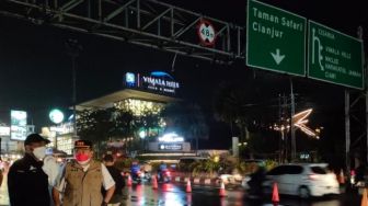 Lengang Hari Pertama Penyekatan Ganjil Genap di Kota Bogor
