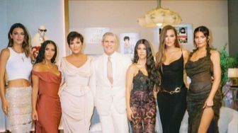 Profil Bintang Reality Show "Keeping Up with The Kardashians"