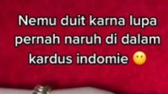 Wanita Temukan Uang Dibungkus Plastik di Kardus, Jumlahnya Bikin Syok