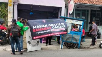 Sulit Akses Modal Usaha Selama Pandemi, Sahabat Ganjar Borong Produk UMKM di Jogja
