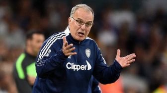 Marcelo Bielsa Angkat Suara Soal Kekalahan Leeds dan Tekel Horor Pemainnya