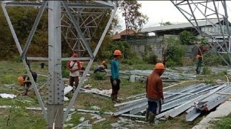 Pembangunan SUTET di Desa Galagamba Dikawal Ketat Kepolisian