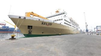 KM Kelud Lagi Dock, Kapal Penumpang Batam Berhenti Beroperasi
