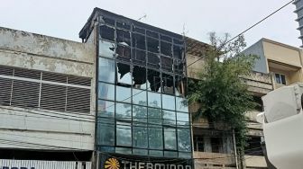 Ludes Akibat Korsleting Travo Komputer, Kebakaran Ruko di Glodok Telan Kerugian Rp1 Miliar