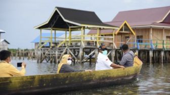 Sekolah Terapung untuk Anak Suku Bajo di Buton Tengah