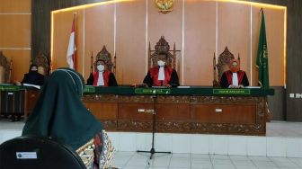 Aniaya Ibu Hamil, Wanita di Agam Dituntut 2 Bulan Penjara