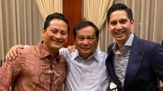 Dampingi Paman Kampanye di Kalbar, Begini Gaya Budisatrio Djiwandono Ponakan Prabowo