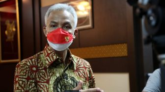 Elektabilitas Kandidat Capres: Ganjar Unggul Tipis dari Prabowo, Muhaimin Paling Buncit