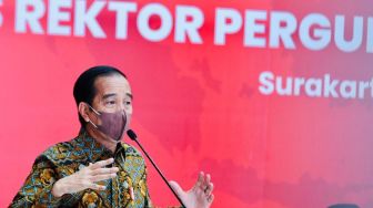 Presiden Jokowi Tolak Tiga Periode, Jerry Massie: Paling Ngeri Begini