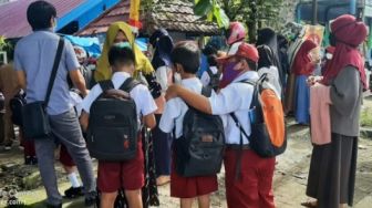 Orang Tua Siswa Gembira, Sekolah di Kabupaten Mamuju Sudah Mulai Belajar Tatap Muka