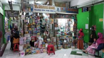 Nasib Pedagang Buku Shopping Center Diterpa Pandemi, Terpaksa Hutang untuk Bertahan Hidup