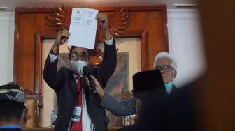 Diwarnai Walk Out, Gatut Sunu Wibowo Terpilih Wakil Bupati Tulungagung