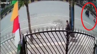 Viral Aksi Jambret Terekam CCTV di Taman Sari, Pesepeda sampai Terjatuh 2 Kali