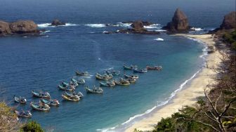 Pantai Pasir Putih Papuma, Destinasi Wisata Pilihan di Kabupaten Jember