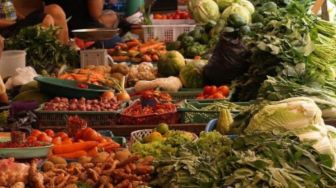 Beli Bahan Makanan Segar, Belanja ke Pasar Kini Lebih Aman dan Praktis