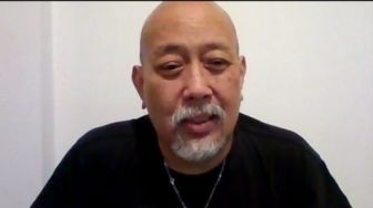 Pesan Indro Warkop ke Warkopi: Tak Ada Dalam Sejarah Lawak yang Meniru Terus Sukses