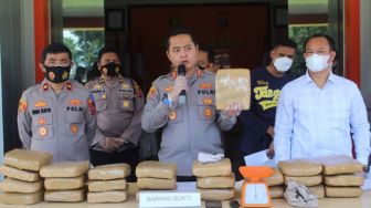 Polisi Gagalkan Peredaran 25 Kg Ganja di Sumut