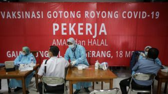 Produsen Ban PT Gajah Tunggal dan Yayasan UID Teruskan Program Sentra Vaksinasi