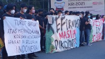 Forum Aksi UGM Gelar Perkabungan Politik, Peringati Dua Tahun Reformasi Dikorupsi