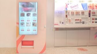 Asyik, Belanja Kosmetik Kini Bisa Lewat Vending Machine