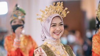 Jadwal Akad Nikah Ria Ricis dan Teuku Ryan, Ustadz Maulana Keceplosan