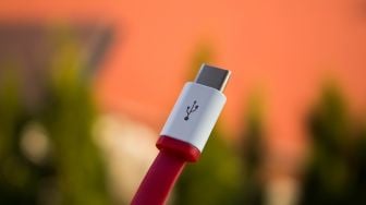 Apple Siap Lengkapi USB-C ke AirPods dan Aksesori Mac pada 2024