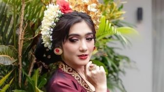 10 Potret Revi Mariska, Bintang Drama Kolosal yang Sebut Wajah Lesti Kejora Boros