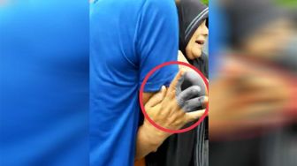 Viral Emak-emak di Solok Diduga Dianiaya Pakai Parang, Pelaku Tak Ditahan