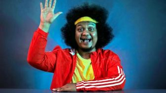 Beda Banget! Kepoin 8 Nama Asli Pelawak Indonesia