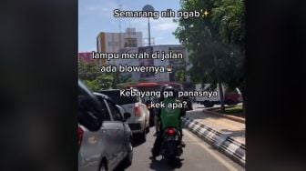 Viral Lampu Merah Dipasangi Blower Gegara Terlalu Panas, Reaksi Warganet Kocak