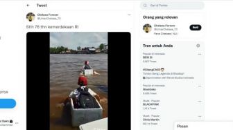 Viral Video Bocah SD Nyebrang Sungai Pakai Styrofoam, Netizen: Kenapa Gak Ditolongin?