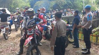 Satgas Covid-19 Purwakarta Bubarkan Kegiatan Motocross Green Enduro