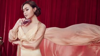 Bersama Premiere Beaute, Amanda Manopo Rilis Parfum Mewah