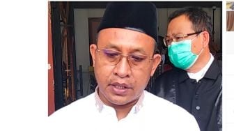 Menangis di Sidang, Bupati Juarsah Minta KPK Buka Blokir Rekening