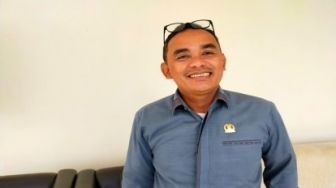 Agus Candra Sebut Perbaikan Jalan di Kampar Terkendala Anggaran