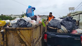 Cukupi Kebutuhan Keluarga, Belasan Tahun Sumanto Jalani Karir Sebagai Tukan