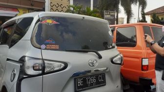Mobil Pimred Media Online di Lampung Jadi Sasaran Pelaku Pencurian Pecah Kaca