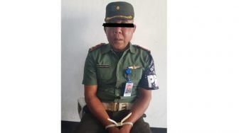 Minta Sumbangan Pakai Baju Tentara, Suharto Mayor TNI Gadungan Dihajar Massa