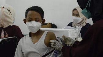 Ketua Dewan Apresiasi Kinerja AKBP Harun Sukseskan Vaksinasi di Bogor