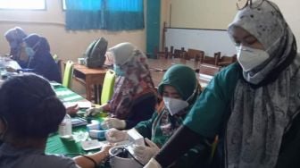 Pemuda Muhammadiyah DKI Gelar Vaksinasi, 1.500 Warga Dapat Dosis Vaksin Pertama