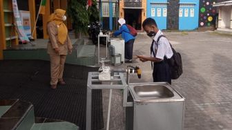 Waspadai Kluster Sekolah, PTM Kota Magelang Rapid Test Acak Seminggu Sekali