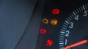 Cegah Kerusakan, Kenali Simbol-Simbol Lampu Indikator Mobil