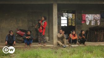 Melihat Hidup Warga Myanmar yang Melarikan Diri ke Desa Perbatasan India