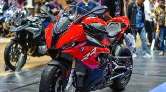 Cek Harga Motor Sport BMW S1000RR Terbaru dan Bekas Berikut Ini