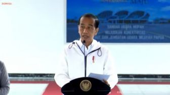 Viral Presiden Jokowi Temui Biarawati yang Mengejarnya, Netizen Memuji