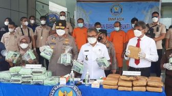 BNN Aceh Musnahkan 31 Kg Sabu dengan Mesin Pengaduk Semen
