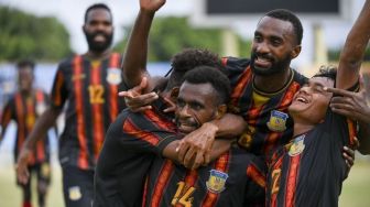 Sepakbola Putra PON Papua: Tuan Rumah Awali Enam Besar dengan Kalahkan Aceh