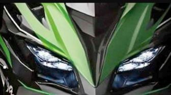 Kawasaki ZX-4R Siap Goyangkan Pasar Otomotif di November 2021, Pakai Mesin 4 Silinder Nih