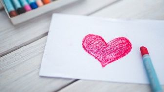 Tes Kepribadian Pasangan Bahagia: Ungkap Caramu Mencintai Seseorang