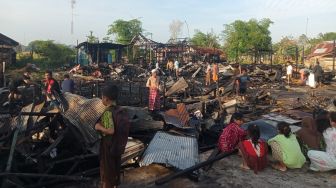 Kebakaran Kalsel, 12 Rumah Habis Terbakar di Sungai Tabuk